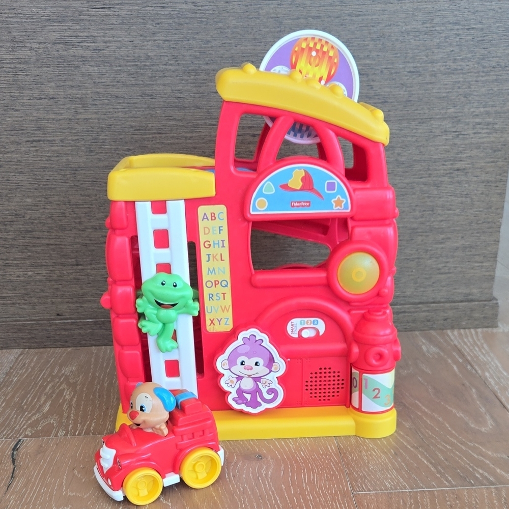 Fisher Price Laugh & learn Monkeys Smart Stages Firehouse